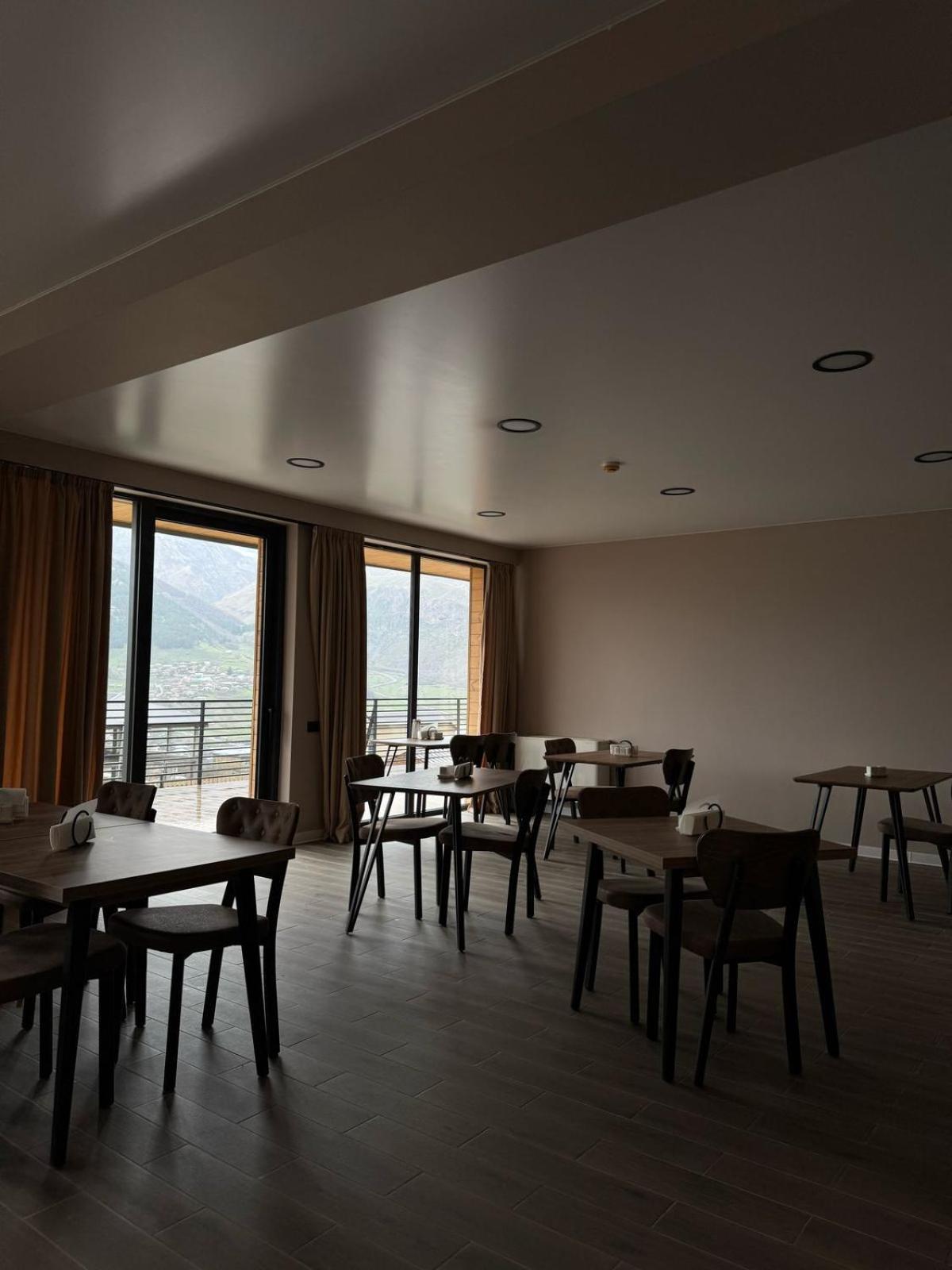 Kazbegi Hotel Grand View Экстерьер фото